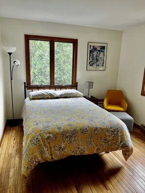 4 soverom, strykejern/-brett, reiseseng for barn og wi-fi