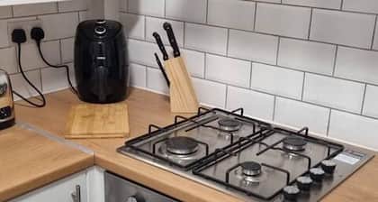 2 bed Townhouse Close to LFC Stadium