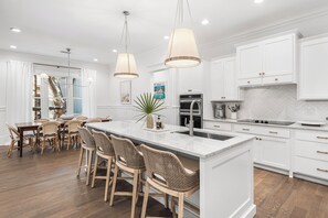Fridge, microwave, oven, stovetop - Pet-Friendly WaterColor Home with Electric Cart, 6 Bikes & Beach Club Access (Santa Rosa Beach)