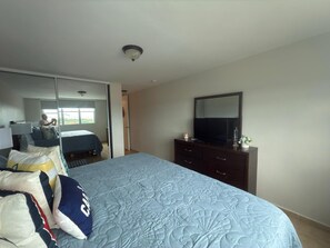 Apartament, 3 dormitoris, vistes a l'oceà | 3 dormitoris, planxa i posts de planxar i wifi gratuïta 
