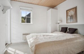 2 bedrooms, free WiFi