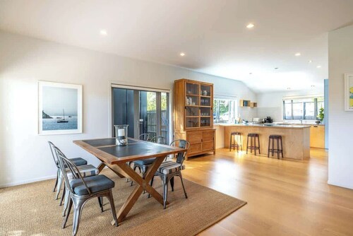 Paradise on Palm | Stay Waiheke