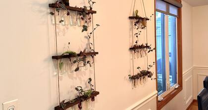 Cozy retreat in a prime location