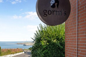 Exterior detail - Summer apartment no. 3 at lovely Solgaarden (Årsdale)