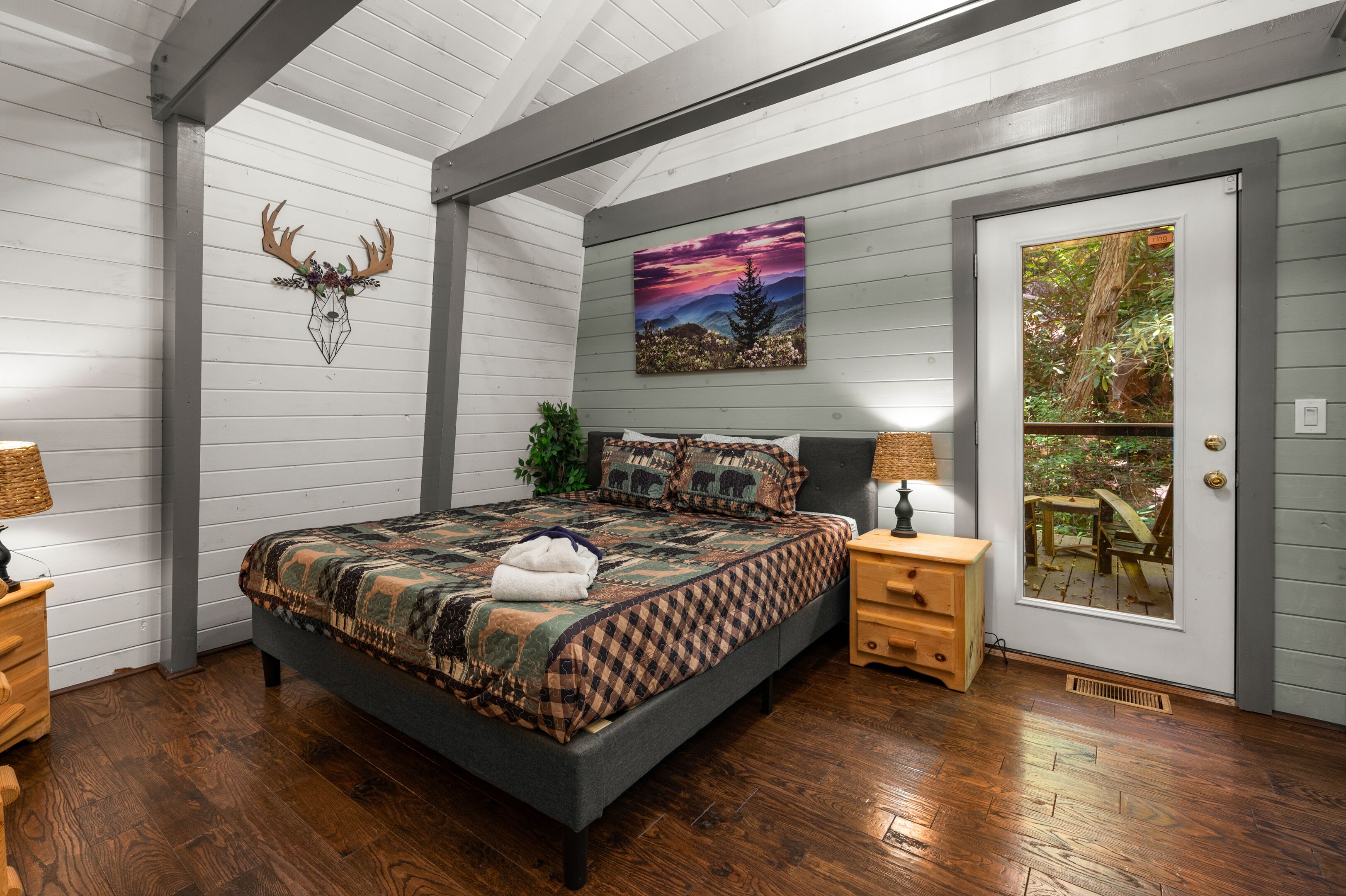 2 quartos, Wi-Fi de cortesia, roupa de cama