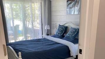 4 bedrooms, iron/ironing board, travel crib, WiFi