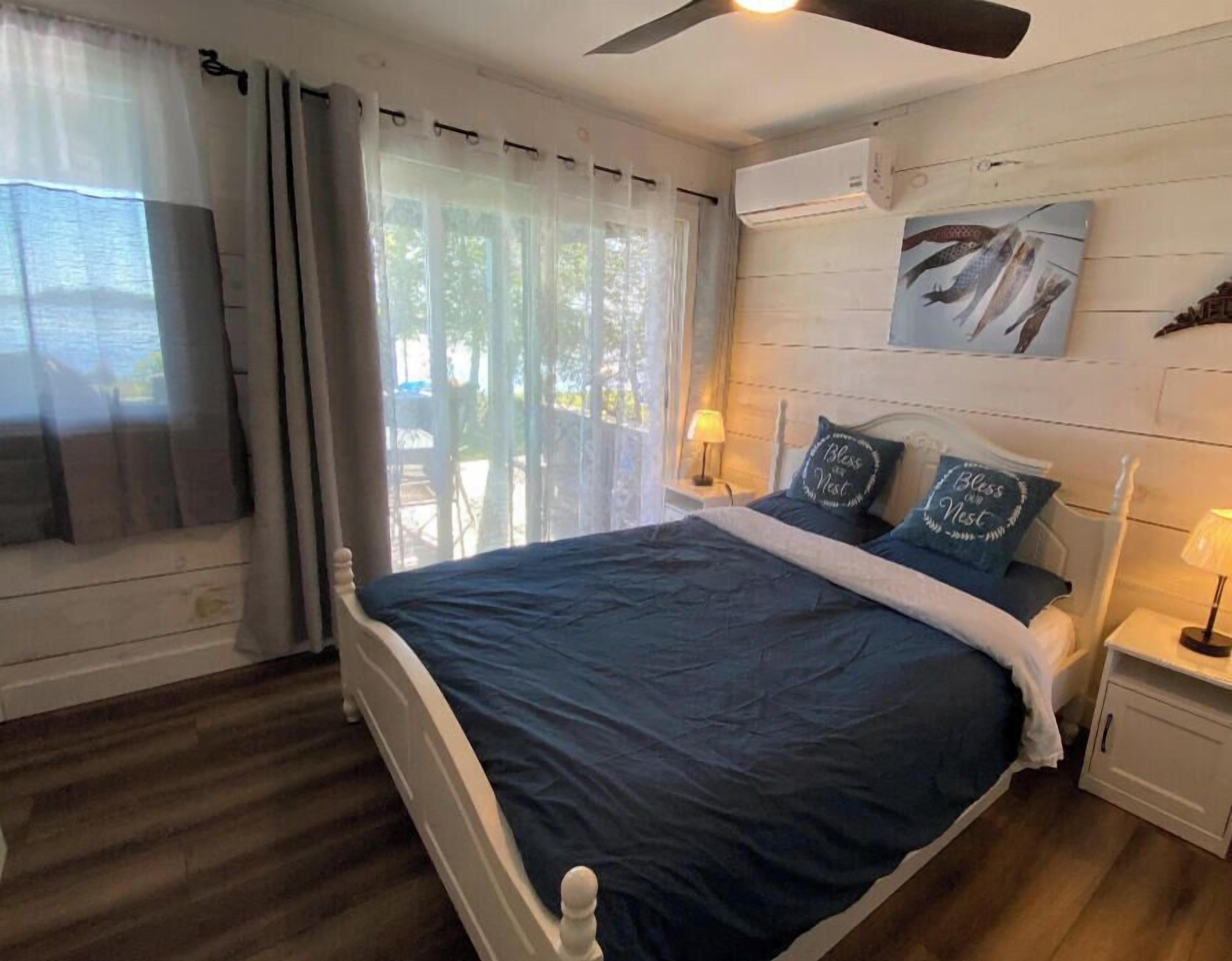 4 bedrooms, iron/ironing board, travel crib, WiFi (free)