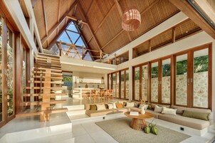 Villa, 1 King Bed, Private Pool | Living area