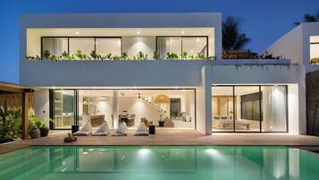 숙박 시설 정면