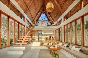 Villa, 1 King Bed, Private Pool | Living area