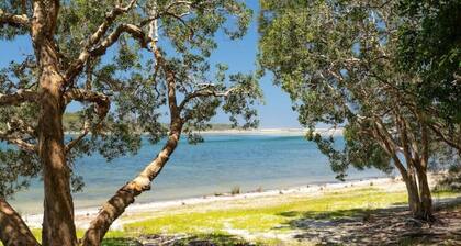 Bushland Retreat in Smiths Lake
