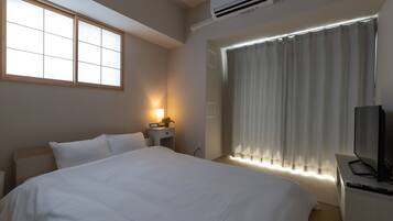 Deluxe Apartment | 1 bedroom, laptop workspace, blackout drapes, soundproofing