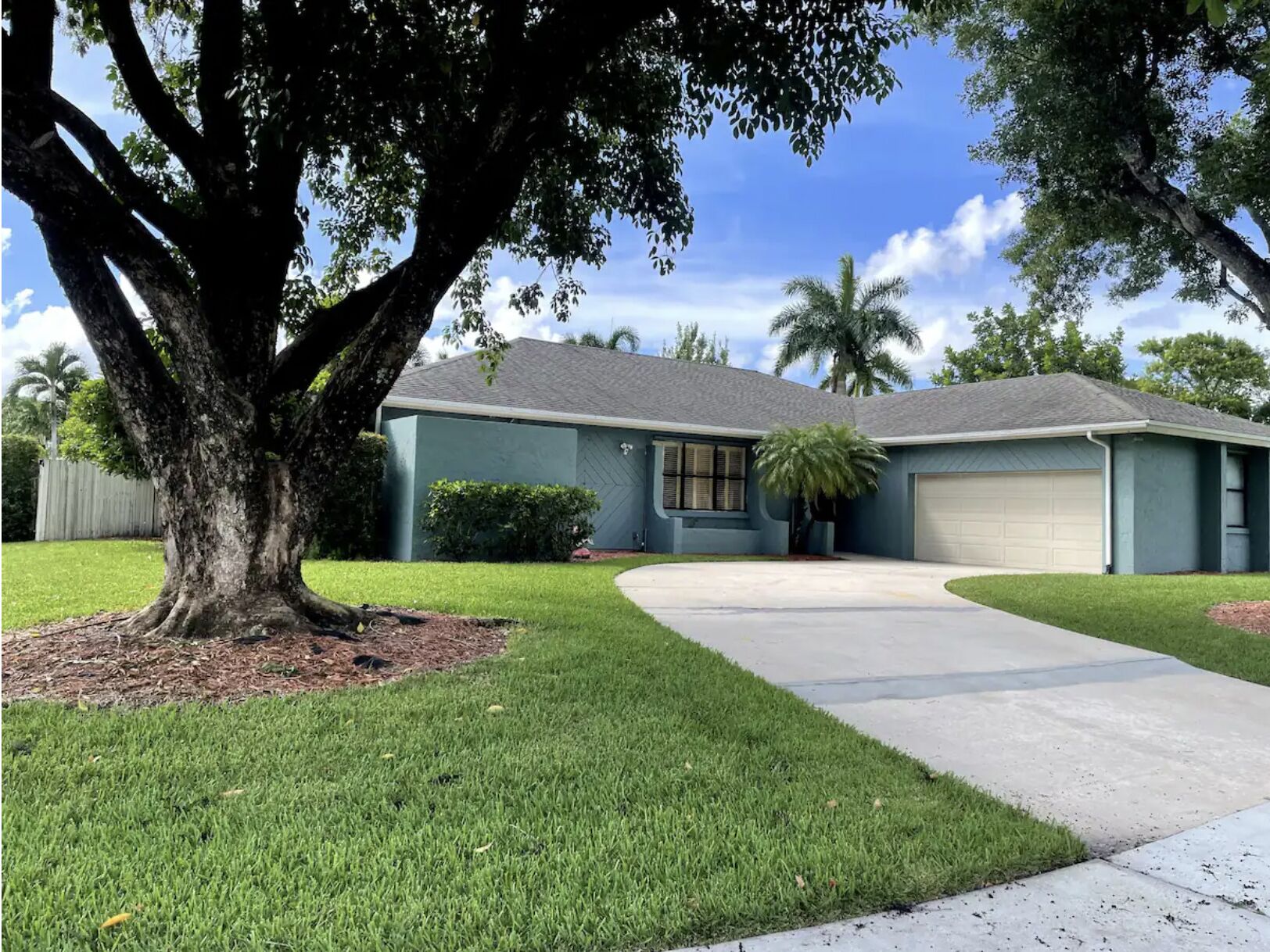 Pet Friendly Family Pool Home