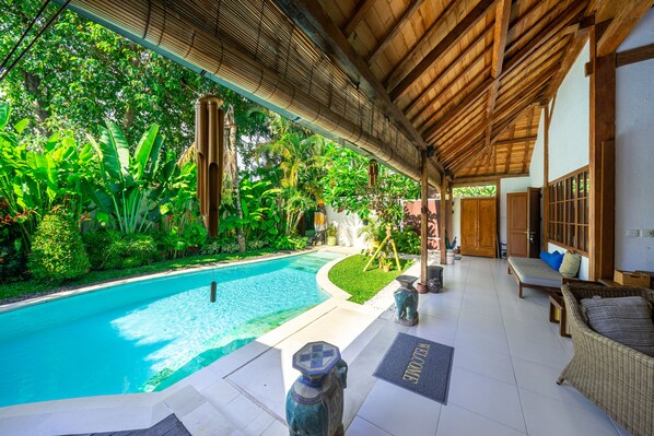 Outdoor pool - Villa Kainara Seminyak (Seminyak)