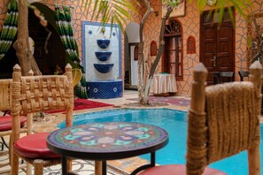 Pool - Lovely Riad heart of Marraakech 11 Rooms 28 people 
Large terrace for events  (Marrakesh,)