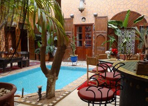 Pool - Lovely Riad heart of Marraakech 11 Rooms 28 people 
Large terrace for events  (Marrakesh,)