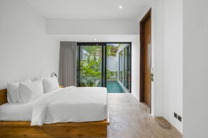 3 bedrooms, in-room safe, individually decorated, individually furnished - Bahagia Villa by Betterplace (Kerobokan)