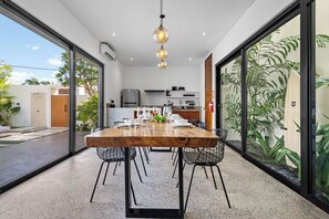 Terrace/patio - Bahagia Villa by Betterplace (Kerobokan)