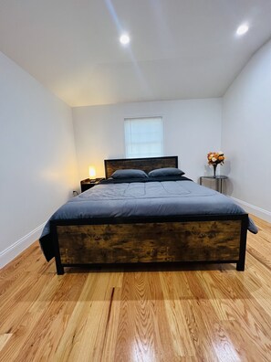 1 camera, ferro/asse da stiro, Wi-Fi