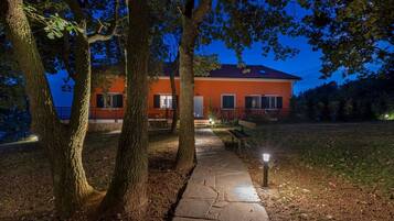 Zimmer, 1 Schlafzimmer, barrierefrei, Balkon | Eingangsbereich