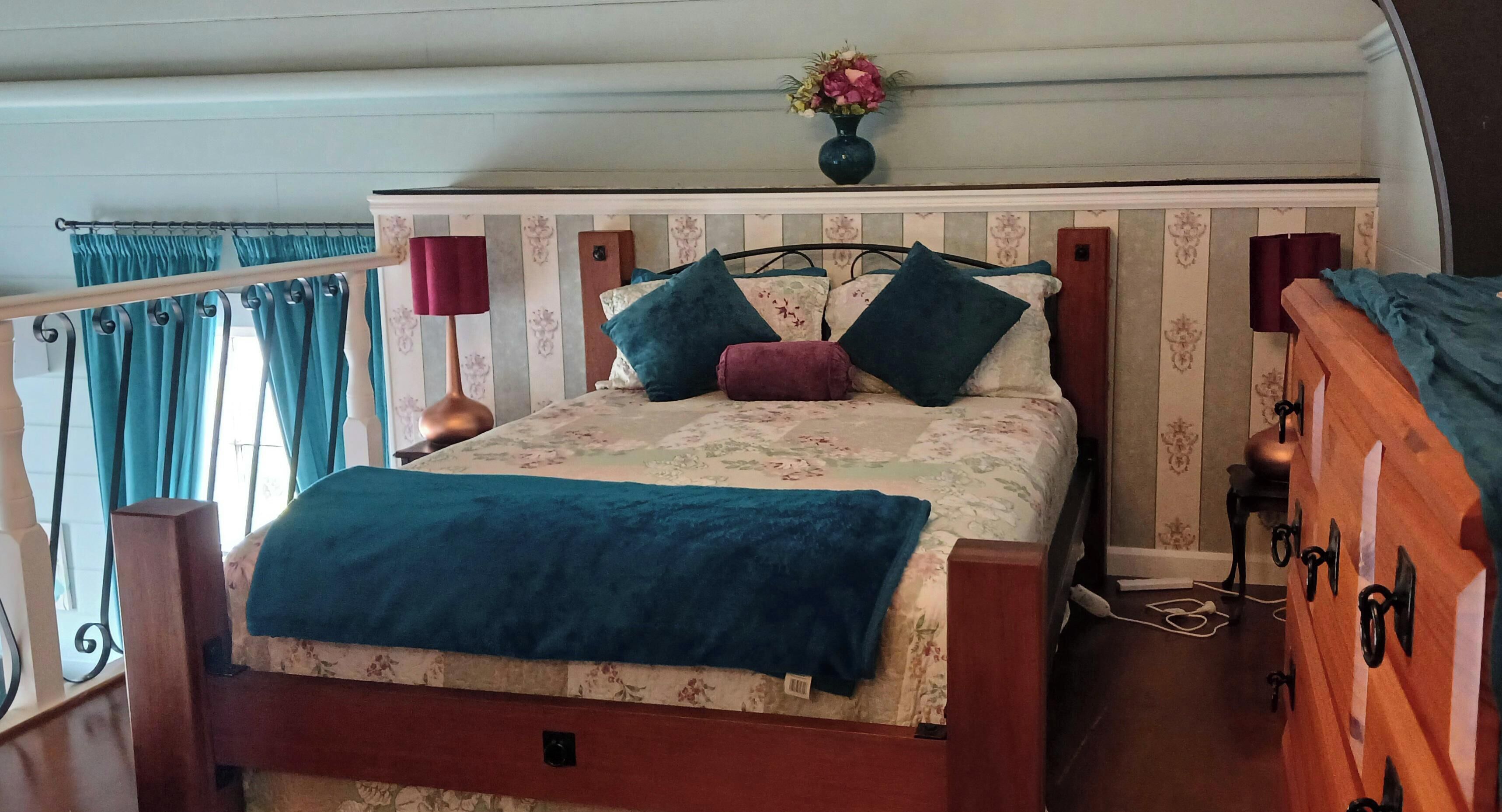 1 bedroom, desk, iron/ironing board, free WiFi