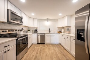 Fridge, microwave, oven, stovetop - Northside Charm - Families - Backyard (Noblesville)