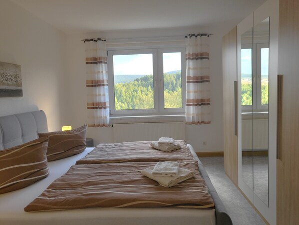 2 Schlafzimmer, WLAN, Bettwäsche