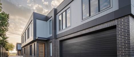 3 bedrooms, soundproofing, iron/ironing board, free WiFi