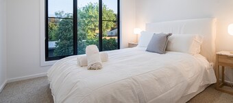 Luxury CBD Townhouse