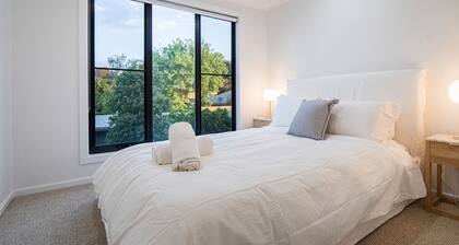 Luxury CBD Townhouse