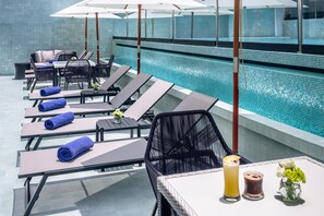 Rooftop pool - Samala Suites Bangkok Sukhumvit by Kingston Hotels (Bangkok)