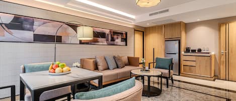 One Bedroom Premier Suite | Living area