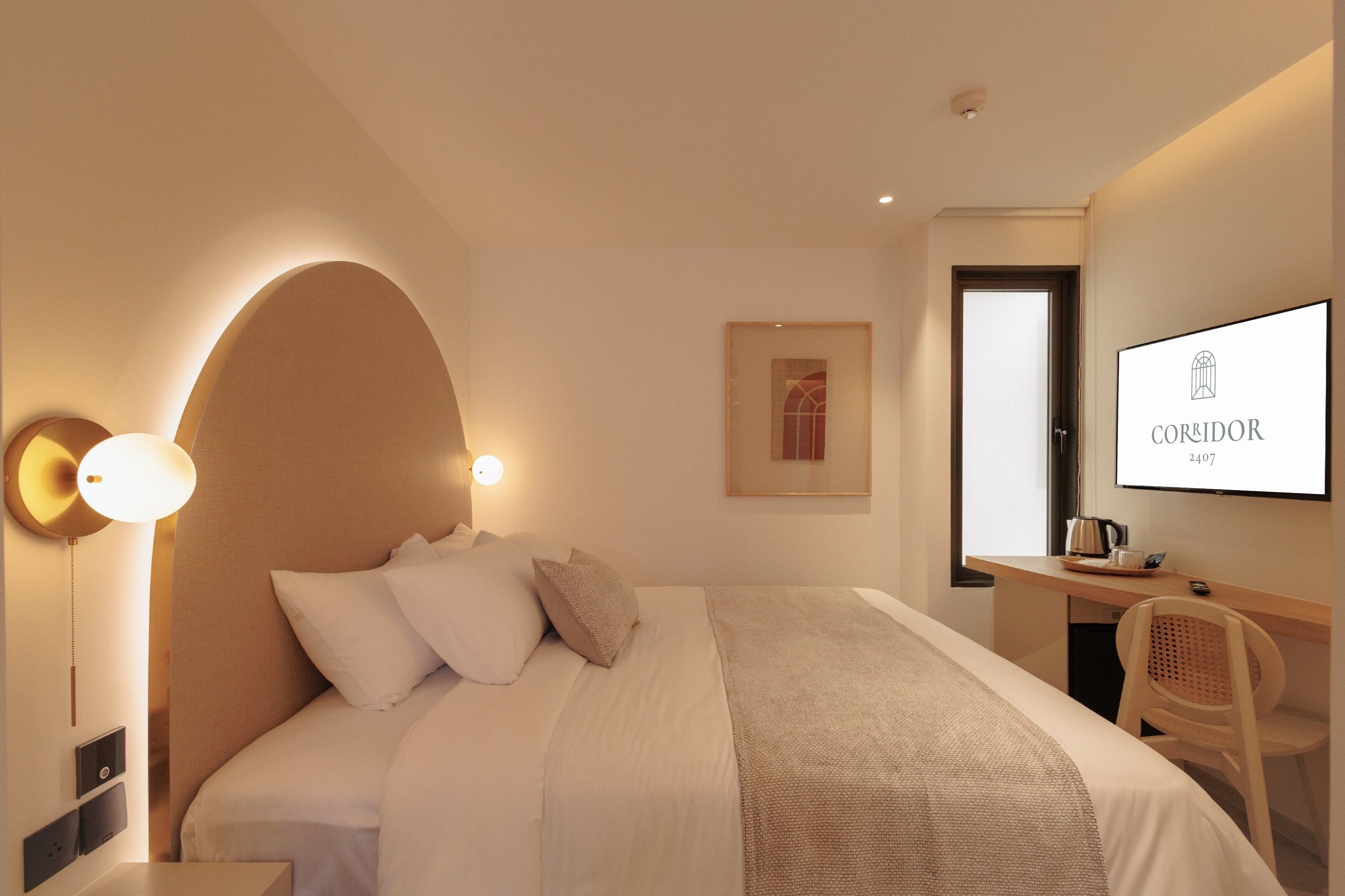 Premium Room with Bath or Soaking Tub