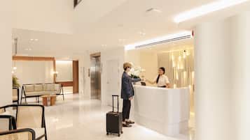 Quầy tiếp tân