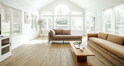 Private Pool 4B House w/Fenced Backyard