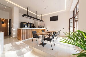 Μπαρ (στο κατάλυμα)