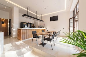 Bar (on property) - The Wine Hotel (Rhodes)