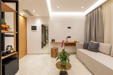 The Wine Hotel - view 2