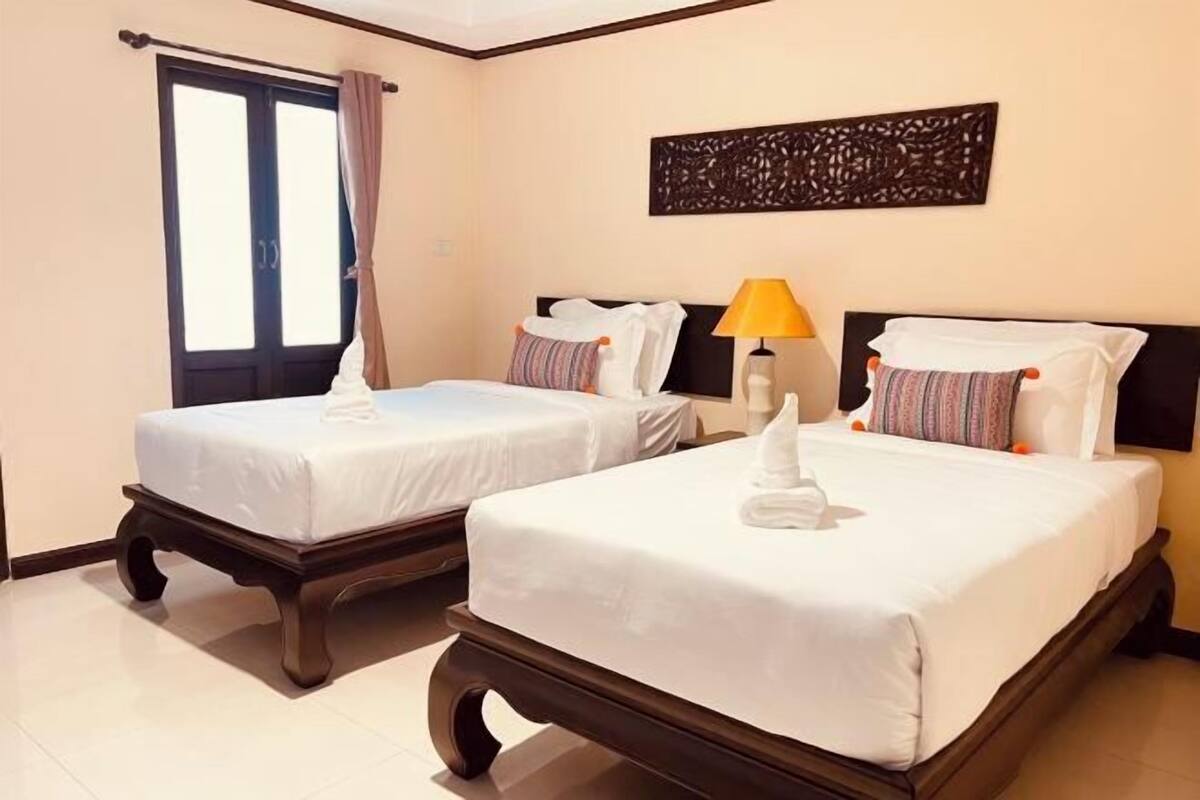 1 chambre, bureau, Wi-Fi gratuit, draps fournis