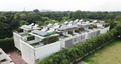 Cozy and private townhouses like no other. Relax and recharge like never before.