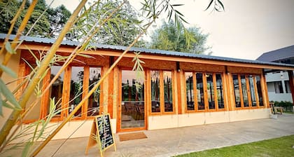 àžàčàžČàž àžĄàčàž§àžàčàž Nan Muanjai Hotel