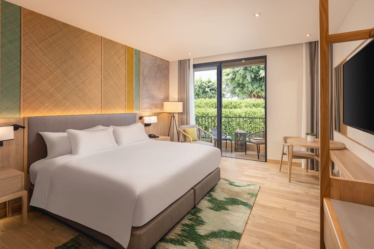 Superior Room, 1 King Bed