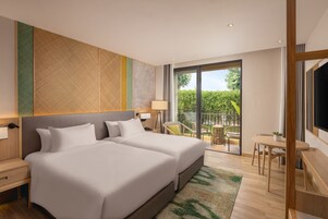 Superior Twin Room | In-room safe, desk, free WiFi, bed sheets