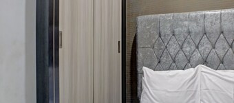 OYO Life 92830 โฮมสเตย์ สลาเม็ต ริยาดิ IV