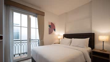 Rom – deluxe | Minibar, skrivebord, wi-fi (inkludert) og sengetøy