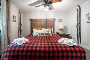 3 habitaciones, escritorio, tabla de planchar con plancha y wifi gratis