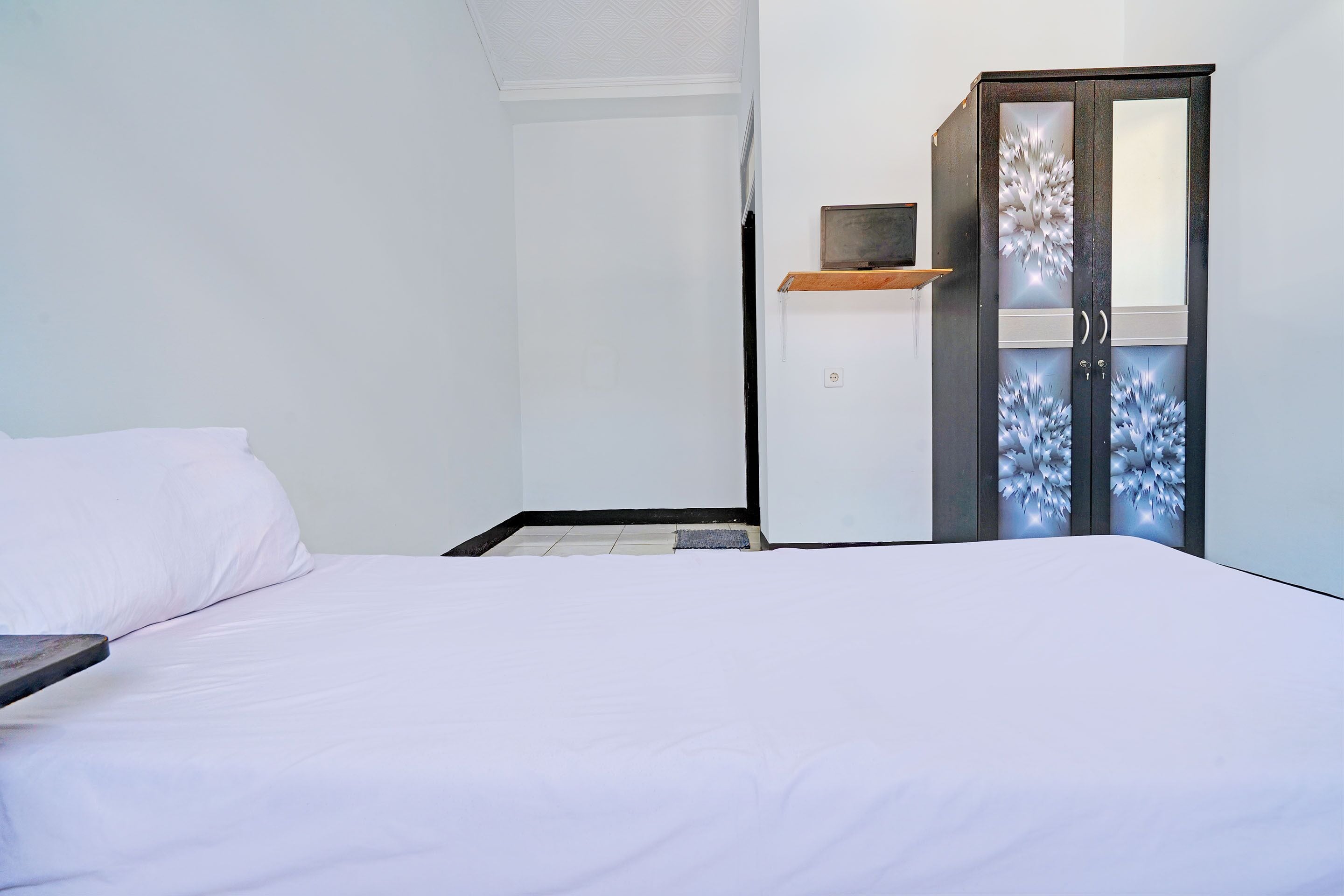 Kamar Single Standar | Ruang kerja ramah laptop, Wi-Fi gratis, dan seprai linen