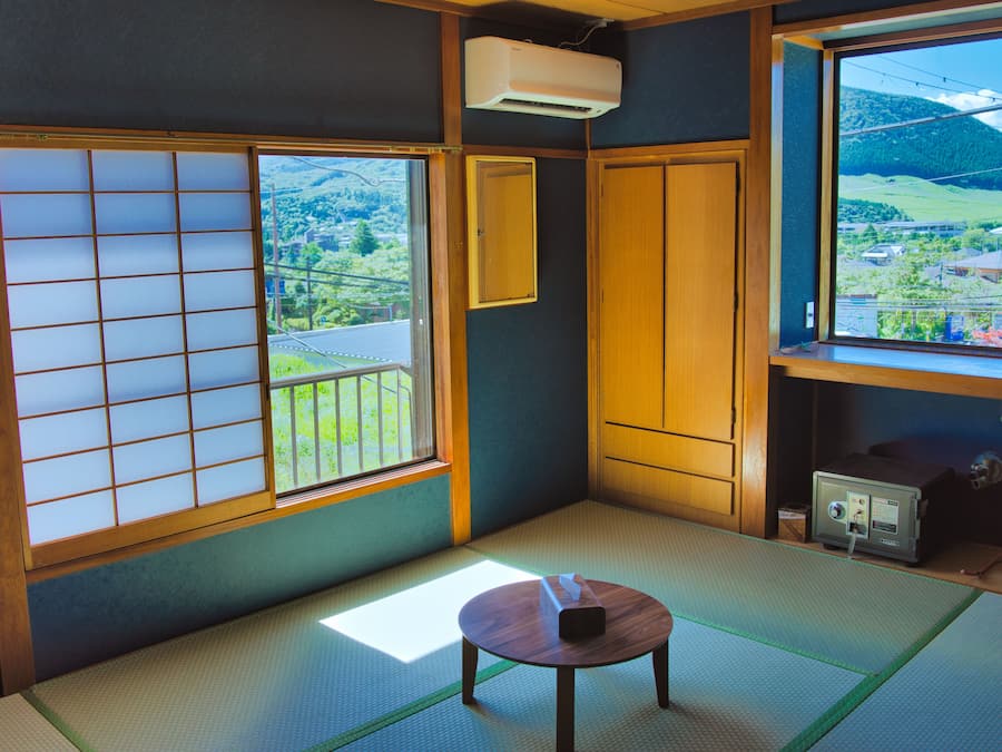 Basic Quadruple Room | Down comforters, free WiFi