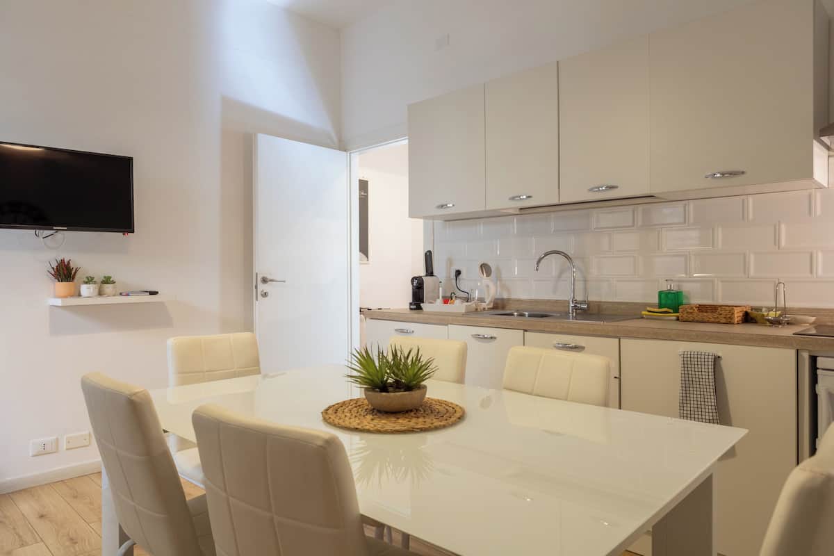 Comfort Apartment | Dining room