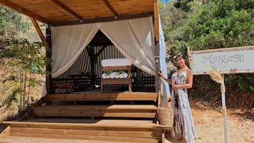 Outdoor treatment areas, deep-tissue massages, Thai massages